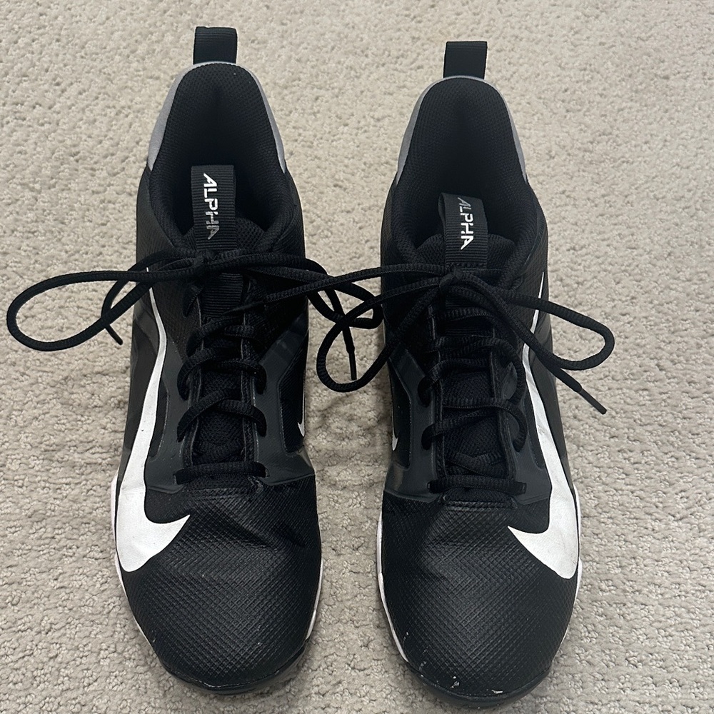Men's Black and White Athletic Cleats Size 9